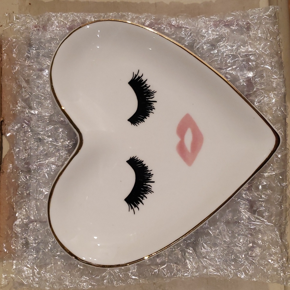 Kimdio ring dish nwt